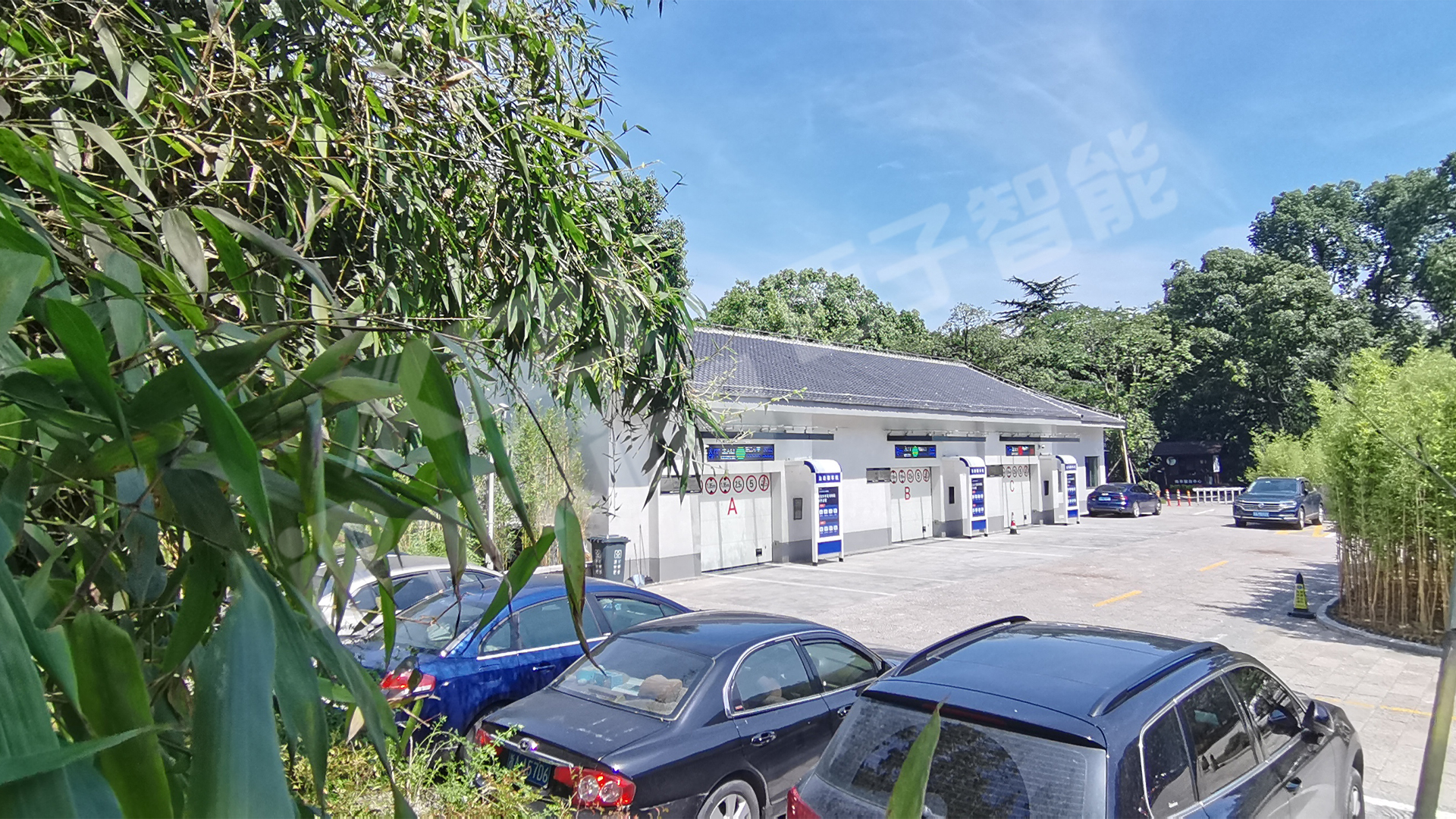 PXD巷道堆垛類（機械手式）